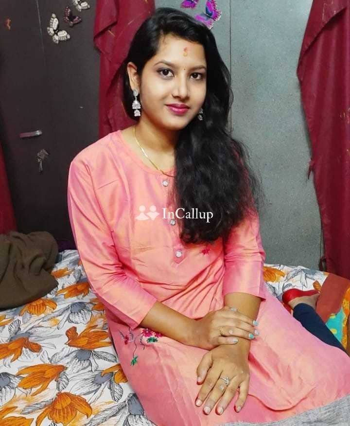 Pooja Sharma female real genuine independent VIP top model college girls 24 hour available - Call Girls in Patna