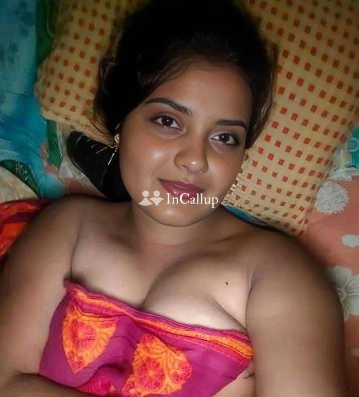 providing videocall black tall with black body type introducing sonam a twenty one year old call girls naughty - Call Girls in Patna