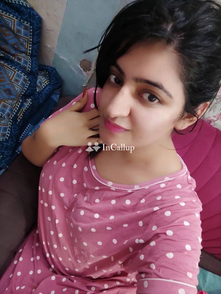 experience pure pleasure with 21yearold pooja from patna offering tantalizing services and unforgettable moments - Call Girls in Patna