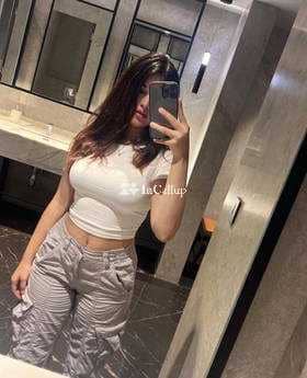 exclusive cash video call with nineteen year old call girls pretty red hair and blue eyes known for being reliable - Call Girls in Prayagraj