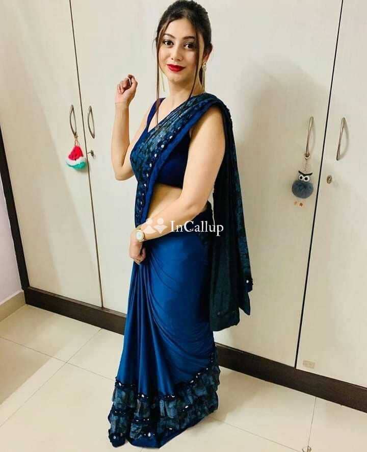 available for overnight stays known for being alluring smooth black eyes and black hair petite escort in prayagraj - Call Girls in Prayagraj