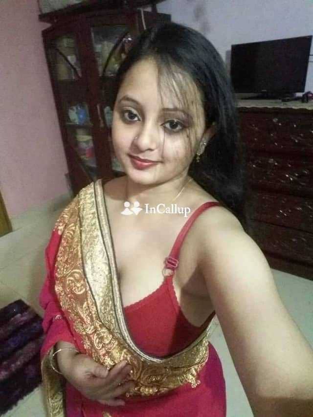 curvy muskan nineteen years old call girls romantic time in prayagraj delicate black hair and black eyes - Call Girls in Prayagraj