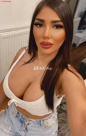 perfect red hair and blue eyes available for business trip service available now trusted reliable service - Call Girls in Prayagraj