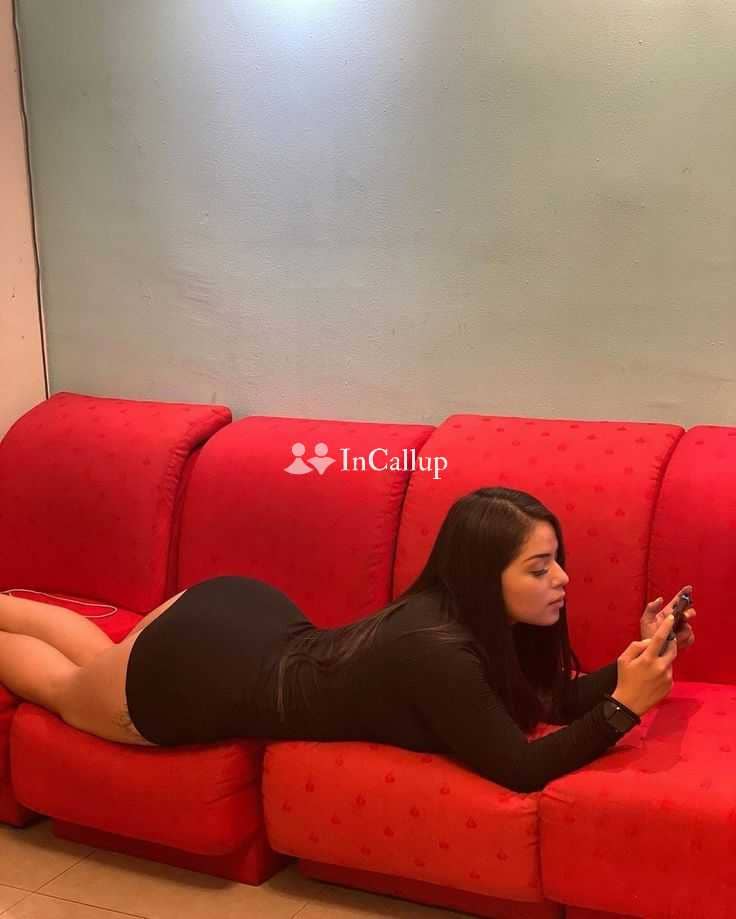 escort service in puducherry charming youthful black hair and black eyes available for casual fun - Call Girls in Puducherry