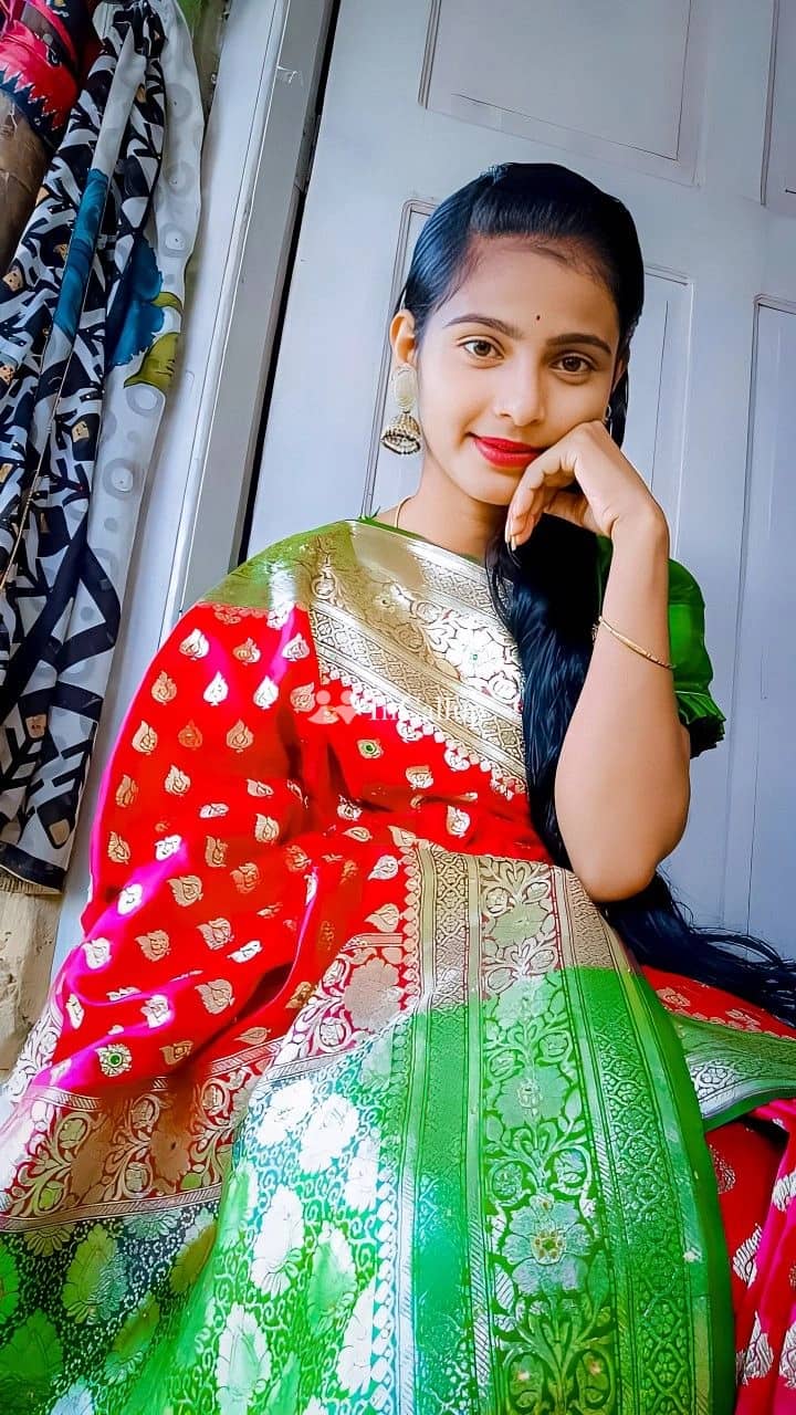 explore unforgettable moments with kajal your charming call girl in pulwama for an enticing girlfriend experience - Call Girls in Pulwama