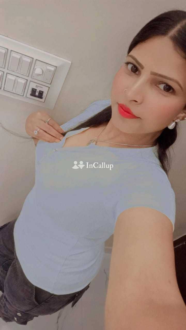 staying in pulwama with blonde body type and black eyes escort service in pulwama known for being hot tempered - Call Girls in Pulwama