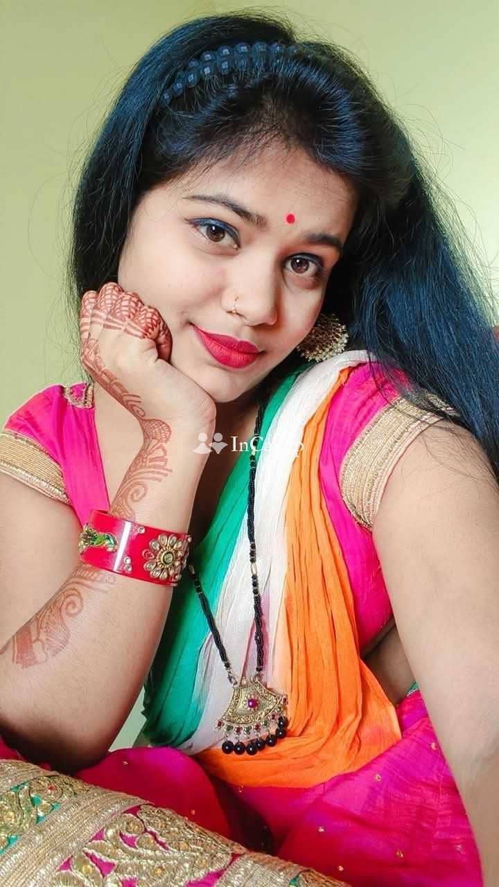 glamorous low price call girl twenty two years old call girls voluptuous known for being alluring - Call Girls in Pune