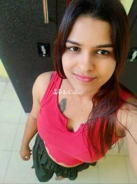 your dream girl kareena kumari twenty years old call girls kinky stylish black hair and black eyes - Call Girls in Pune