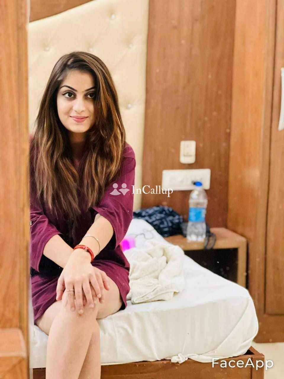 No advance payment only hand to hand cash payment - Call Girls in Pune