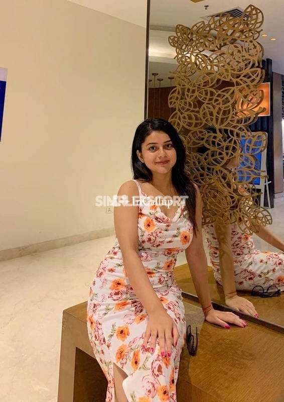 available for home visits known for being wild experience passion with savita a twenty two year old call girls - Call Girls in Purba Medinipur