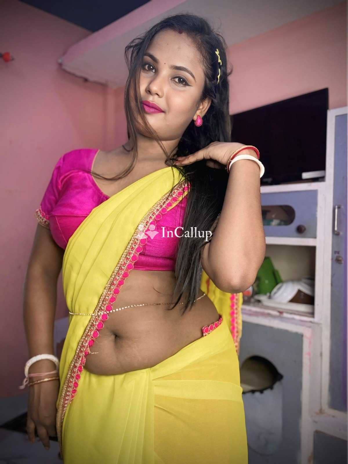 known for being charismatic available for casual fun near purba medinipur youthful blonde hair and black eyes - Call Girls in Purba Medinipur