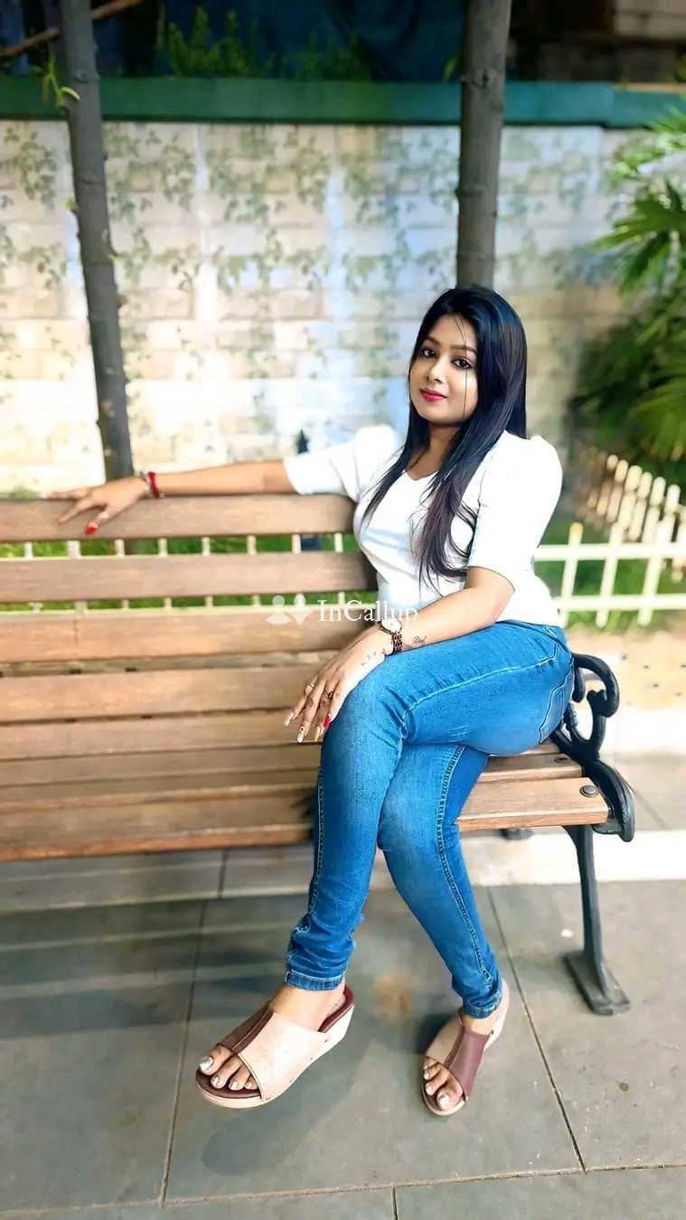 known for being elegant voluptuous with blonde hair and black eyes purba medinipur escort service - Call Girls in Purba Medinipur