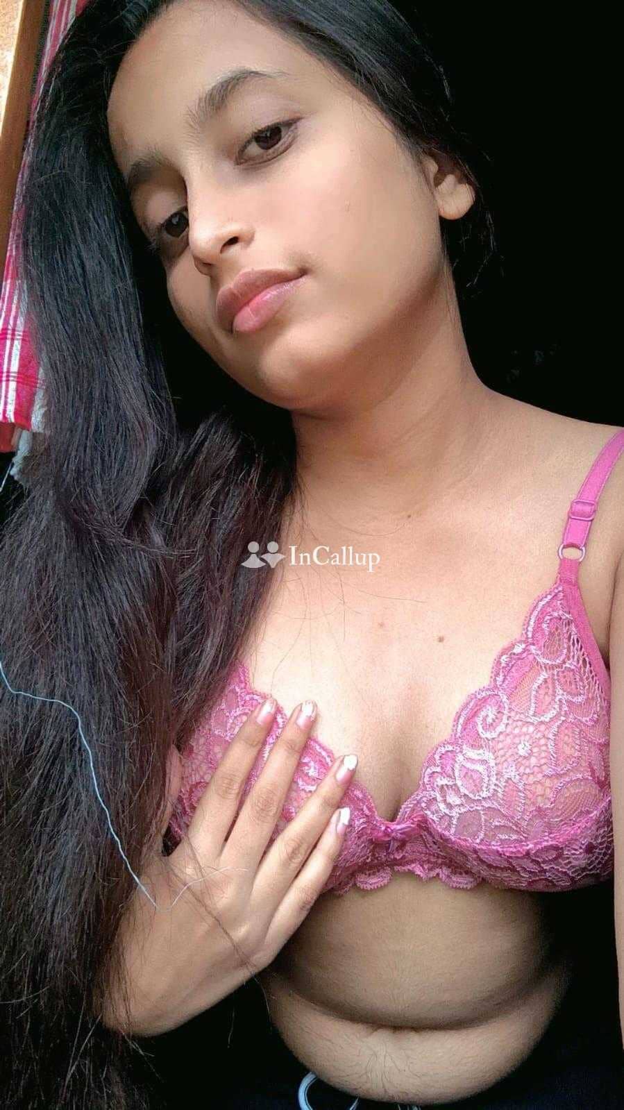 experience charming video call sessions with a friendly 20 year old escort in puri ready to please you - Call Girls in Puri