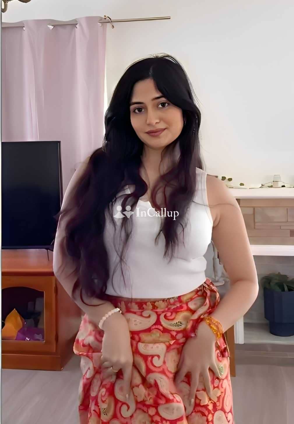 fit body with black hair available for home visits sexy videocall escort available now trusted reliable service - Call Girls in Puri