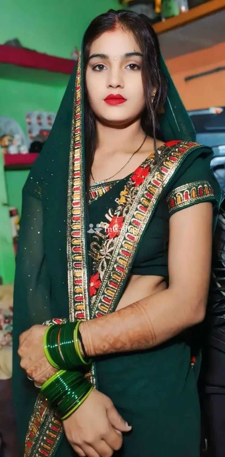 with black hair and black eyes introducing ankita patel a twenty five year old call girls available for incall - Call Girls in Raebareli