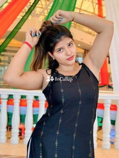 with black hair and brown eyes available for party companion available now trusted reliable service - Call Girls in Raichur