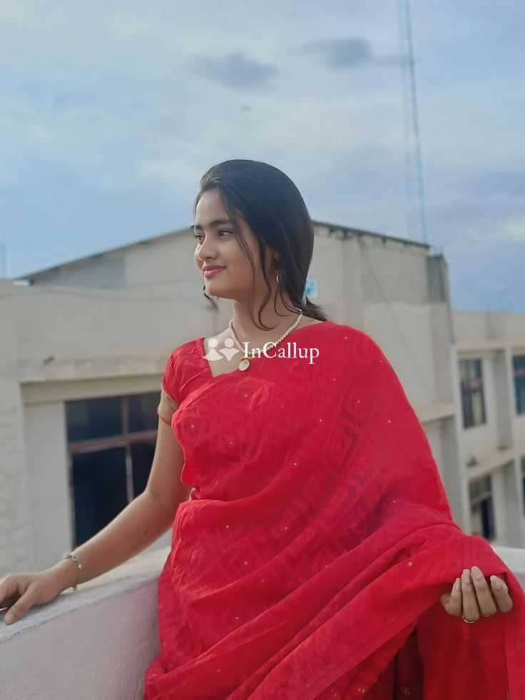 petite beautiful model in raigarh enjoy company of teklal singh twenty one year old call girls beauty - Call Girls in Raigarh