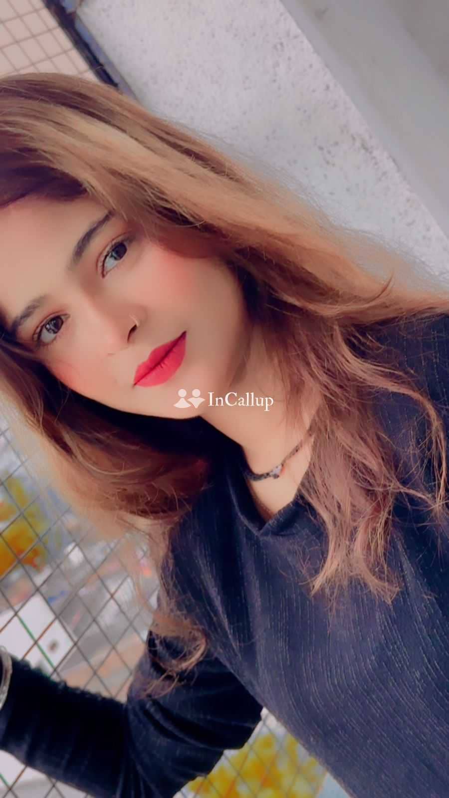 Riya Kumari call girls service available - Call Girls in Raipur
