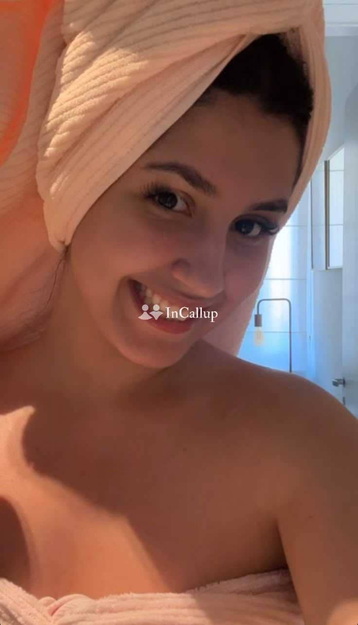 available for home visits fresh cash payment only ok twenty one years old call girls known for being rare - Call Girls in Rajkot