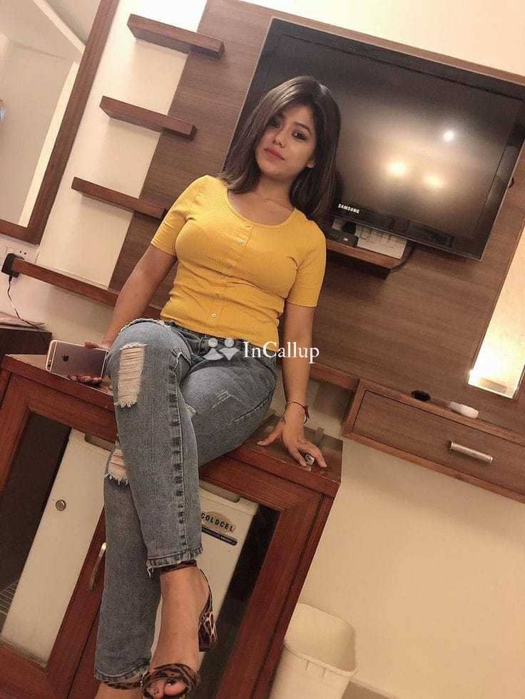 RAJKOT  💞CALL GIRL VIP 𝟕𝟖𝟗𝟒𝟑𝟒𝟕𝟒𝟎𝟐 ESCORT CALL GIRLS SERVICE - Call Girls in Rajkot