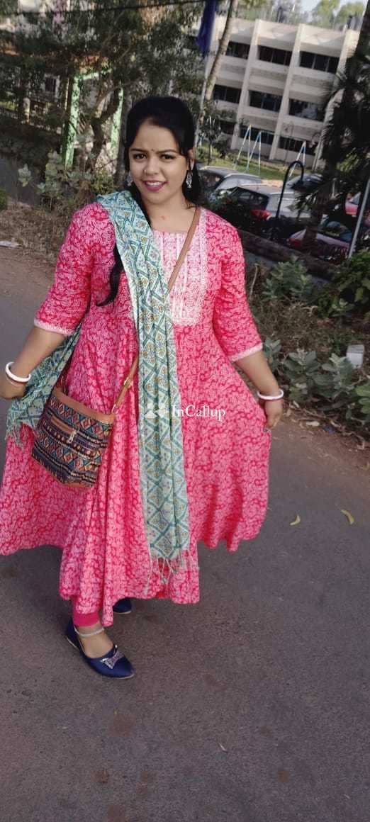 meeting in rajkot flawless black eyes and black hair glamorous priya twenty one years old call girls - Call Girls in Rajkot