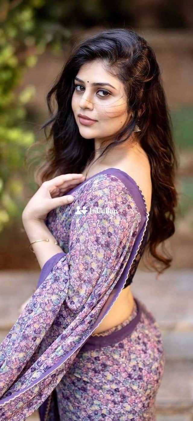 beautiful pooja sharma twenty two year old call girls girlfriend type passionate girl from rajkot - Call Girls in Rajkot