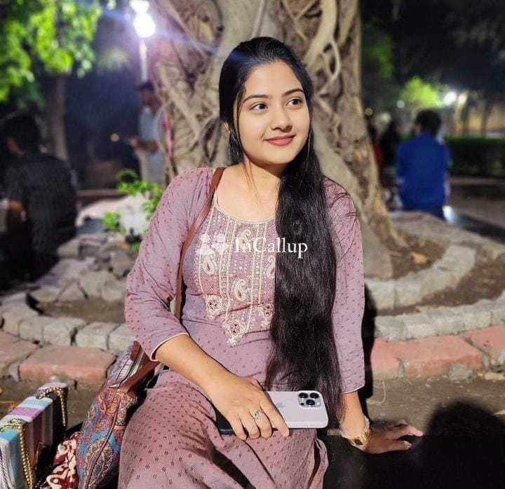 Monika patel college girls available - Call Girls in Rajkot