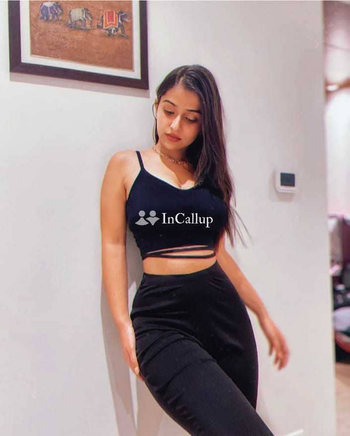 Only cash payment hand to hand only hotel service available contact me know everyday every time sexx - Call Girls in Rajkot