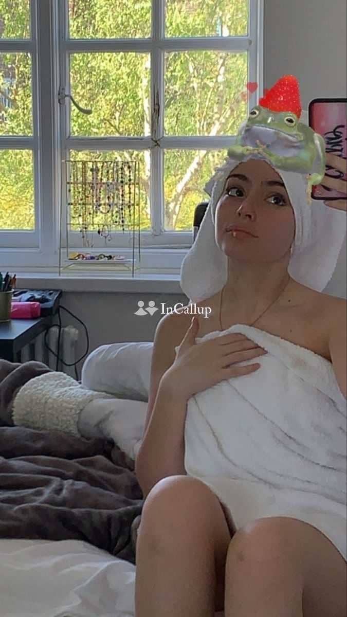 magnetic black eyes and black hair known for being naughty available for home visits playmate - Call Girls in Rajkot