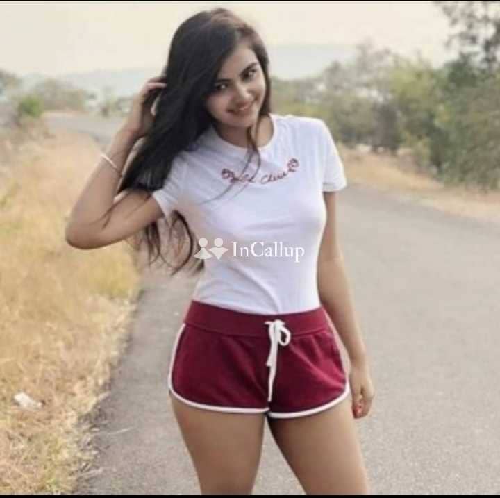 having black eyes and brown hair passionate girl from rajkot known for being seductive available for weekend fun - Call Girls in Rajkot