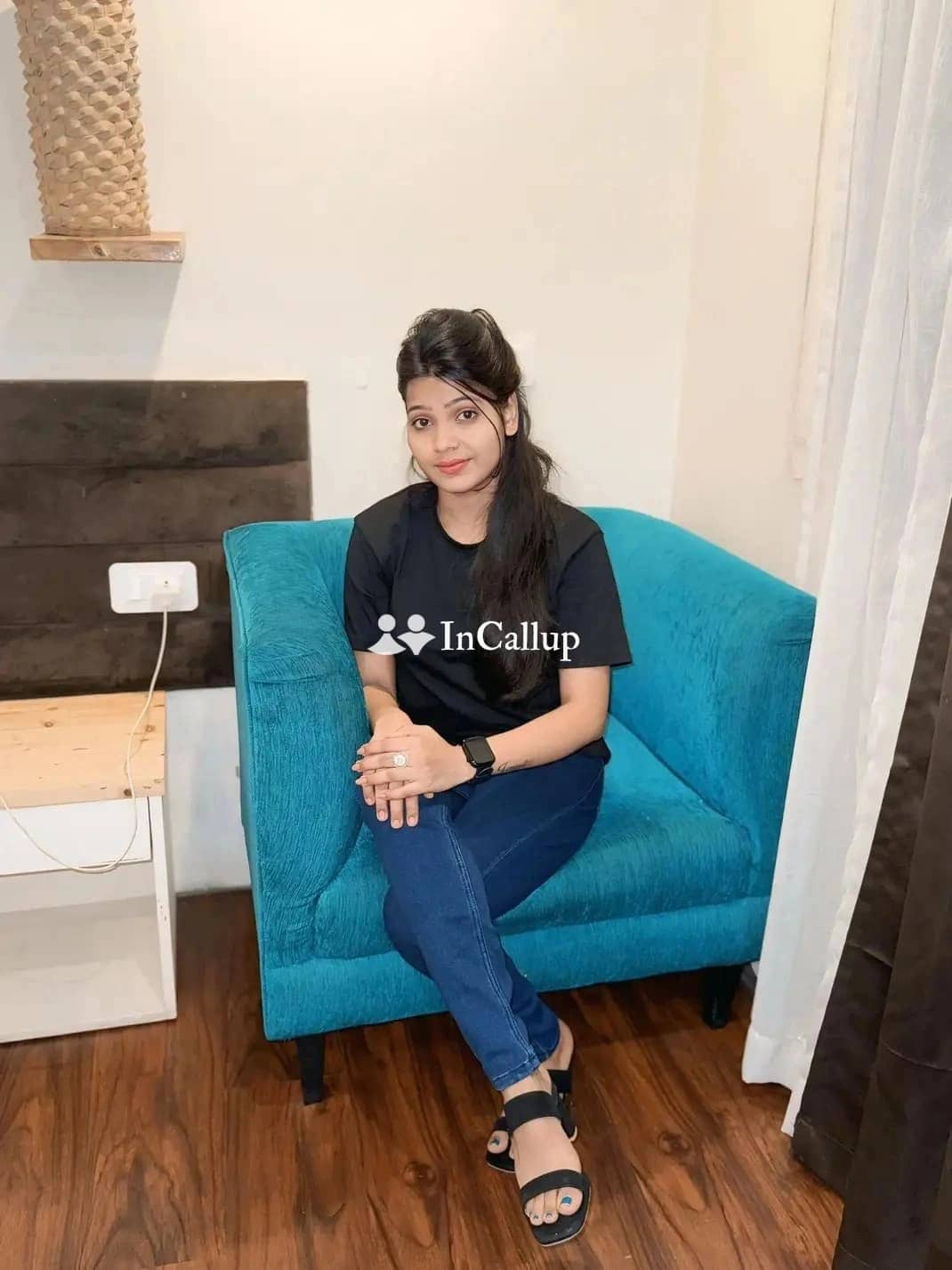 explore your deepest fantasies with laxmi the curvy call girl from rampur offering unforgettable experiences - Call Girls in Rampur