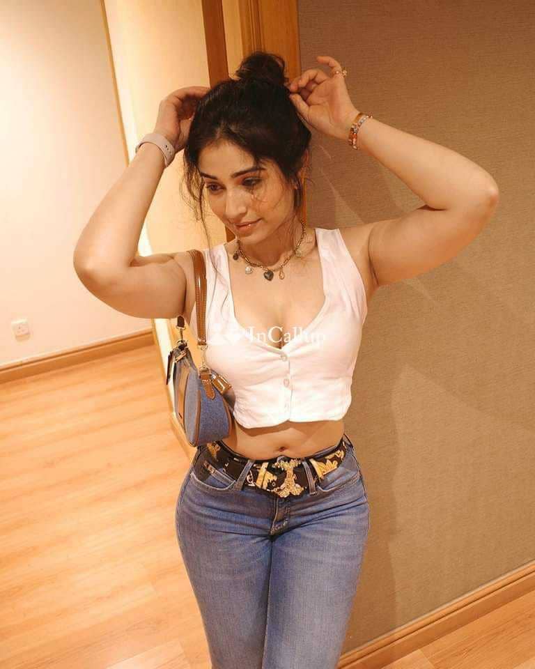 Myself divyanshi independent call girls available in Rampur high profile girls housewife available safe - Call Girls in Rampur