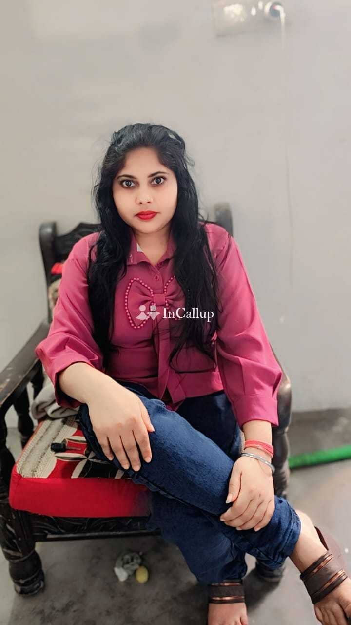 meet me in ranchi naughty with curvy figure and black eyes available now trusted reliable service - Call Girls in Ranchi