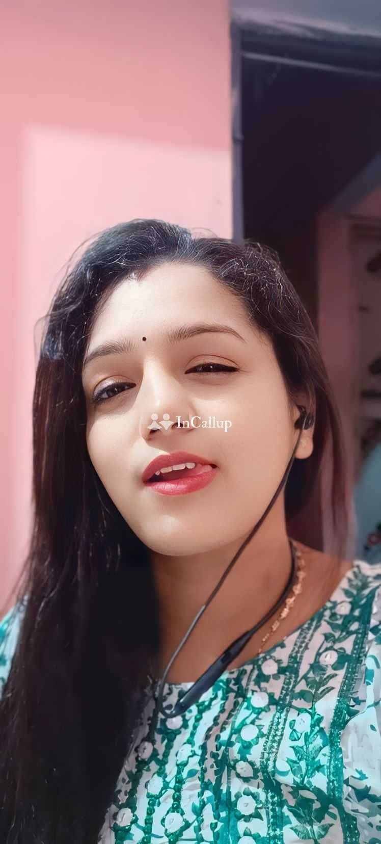 naughty muskan kumari twenty one year old call girls girl available star fun available in ranchi - Call Girls in Ranchi