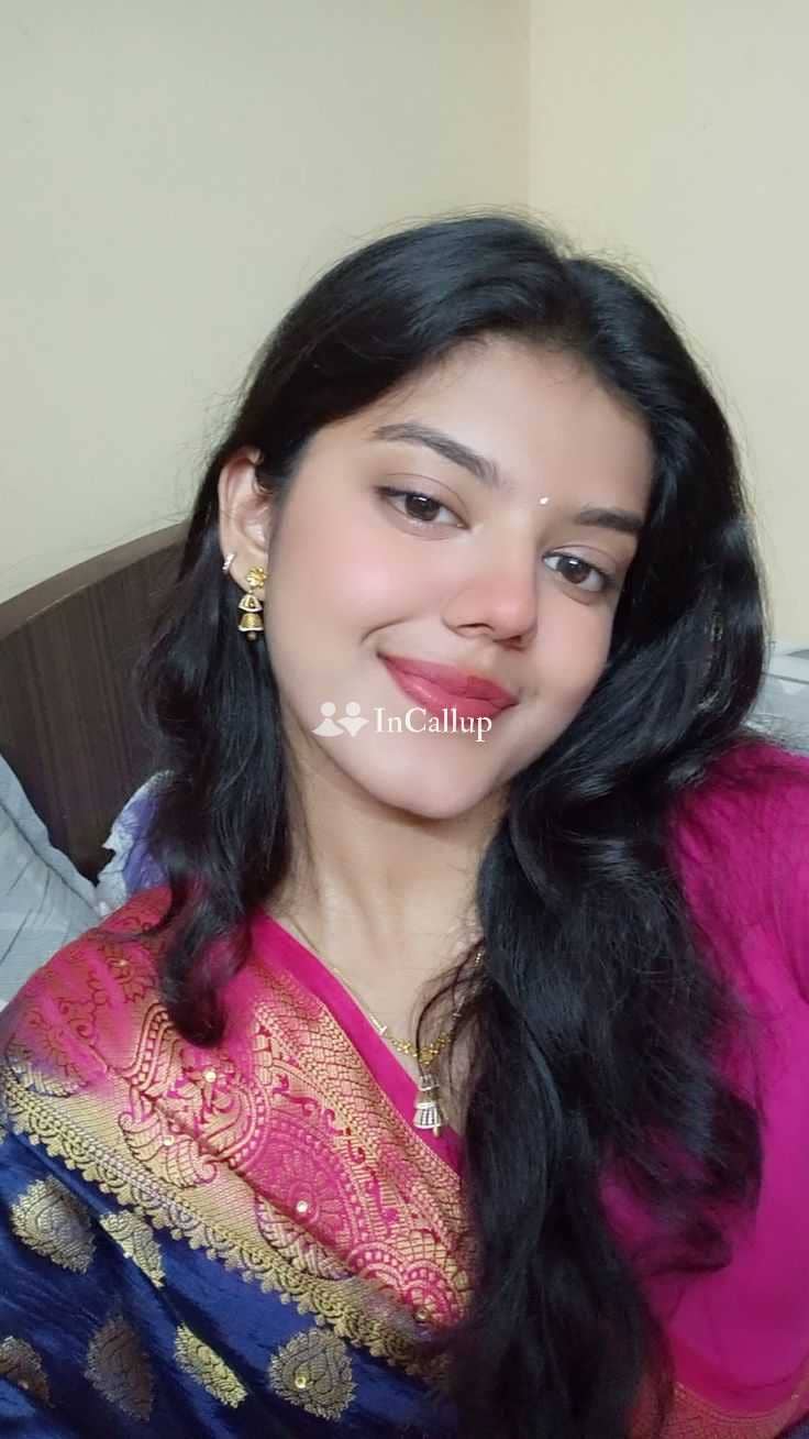 horny smooth black eyes and black hair available now trusted reliable service - Call Girls in Ratlam