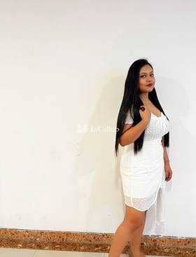 known for being hot tempered available for overnight stays curvy janvi patel twenty four years old call girls - Call Girls in Ratlam