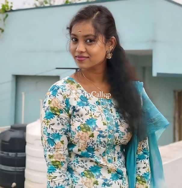 known for being cute spend time with rekha mandal twenty one year old call girls lover - Call Girls in Rewa