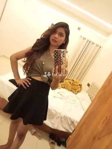 available for long bookings known for being gentle seductive bald hair and black eyes - Call Girls in Rishikesh