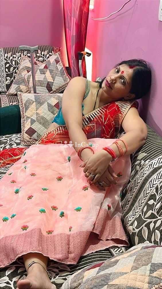 escort available in saharanpur with busty body and black eyes available now trusted reliable service - Call Girls in Saharanpur