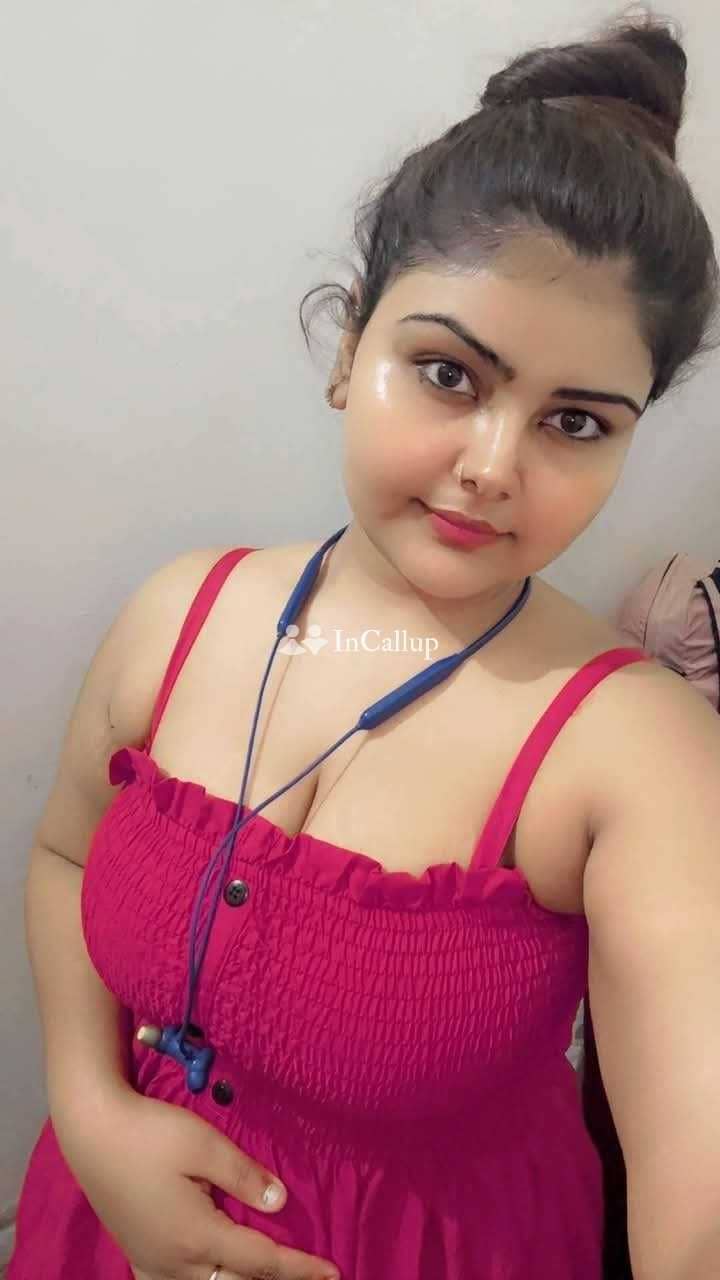 tempting red eyes and blue hair young somiya kumari twenty year old call girls beauty - Call Girls in Saharanpur