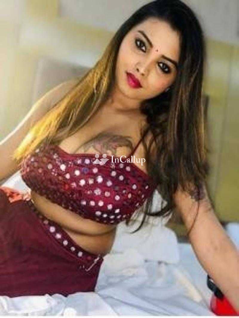 sensual oral girlfriend experience doggy style 69 position blowjob handjob perfect black hair and black eyes - Call Girls in Saket