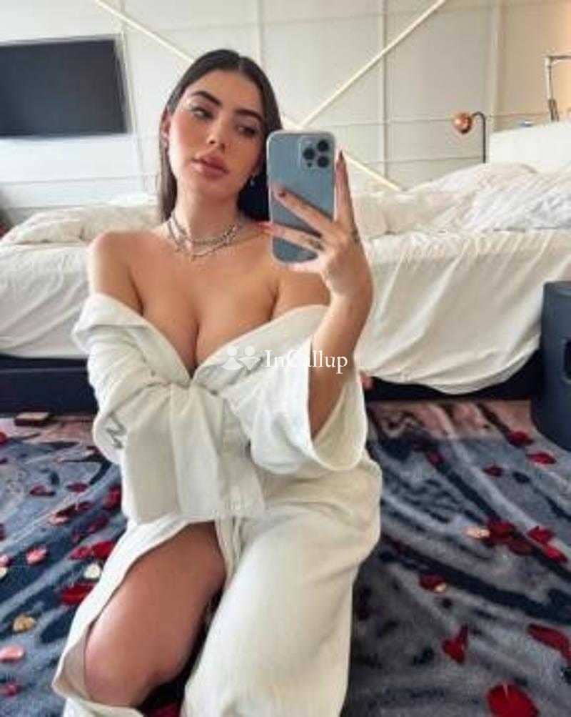 available for outcall intimate oral girlfriend experience doggy style 69 position blowjob handjob service - Call Girls in Saket