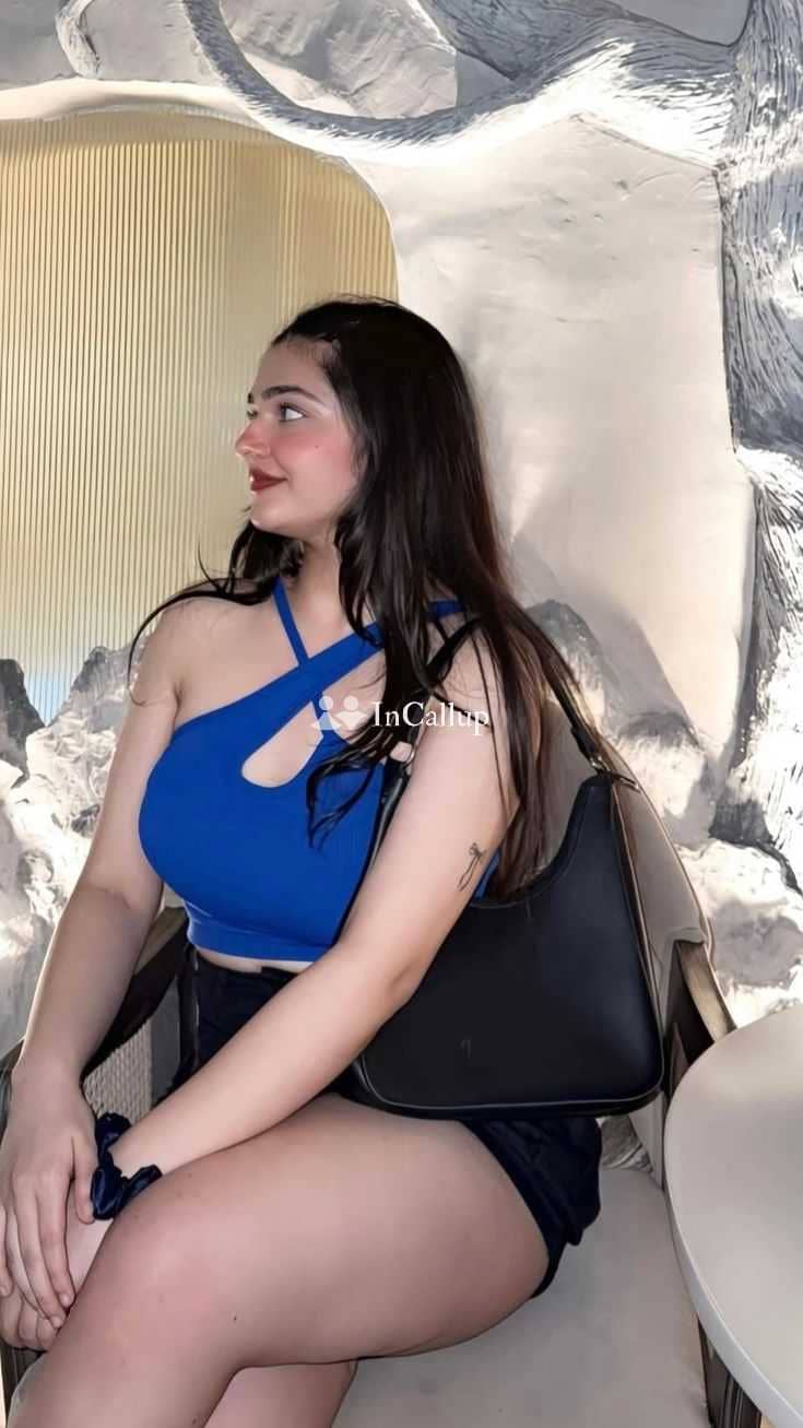 petite with black hair and black body type trusted companion in sangli available for outcall - Call Girls in Sangli