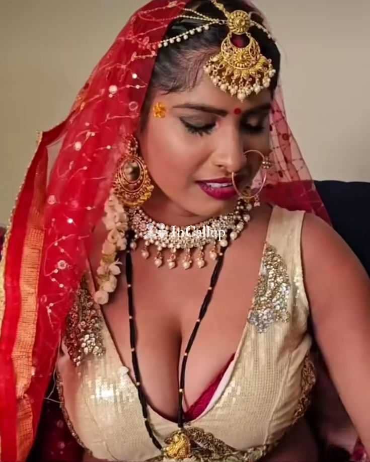 meet maya a charming nineteen year old call girls known for being polite available now trusted reliable service - Call Girls in Saran