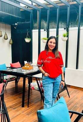 Girl service  CALL me AVANTIKA  WhatsApp me Best call girl COPERATE ser nbd  plz enqbuiry here Bessb - Call Girls in Shivpuri