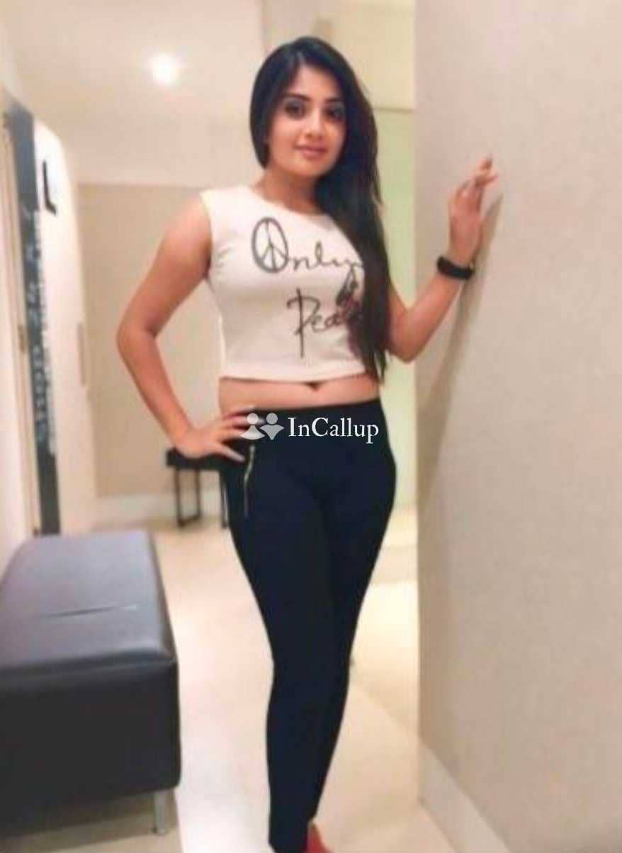 Siddipet well educated most beautiful slim model available - Call Girls in Siddipet