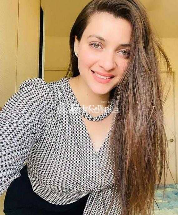 professional jiya twenty two year old call girls escort escort service in sikar vibrant blonde hair and black eyes - Call Girls in Sikar