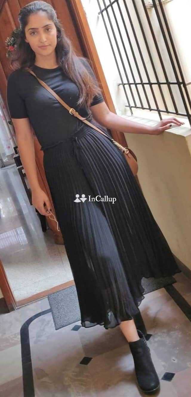 sexy rani patel twenty two years old call girls known for being passionate bold black hair and black eyes - Call Girls in Sikar