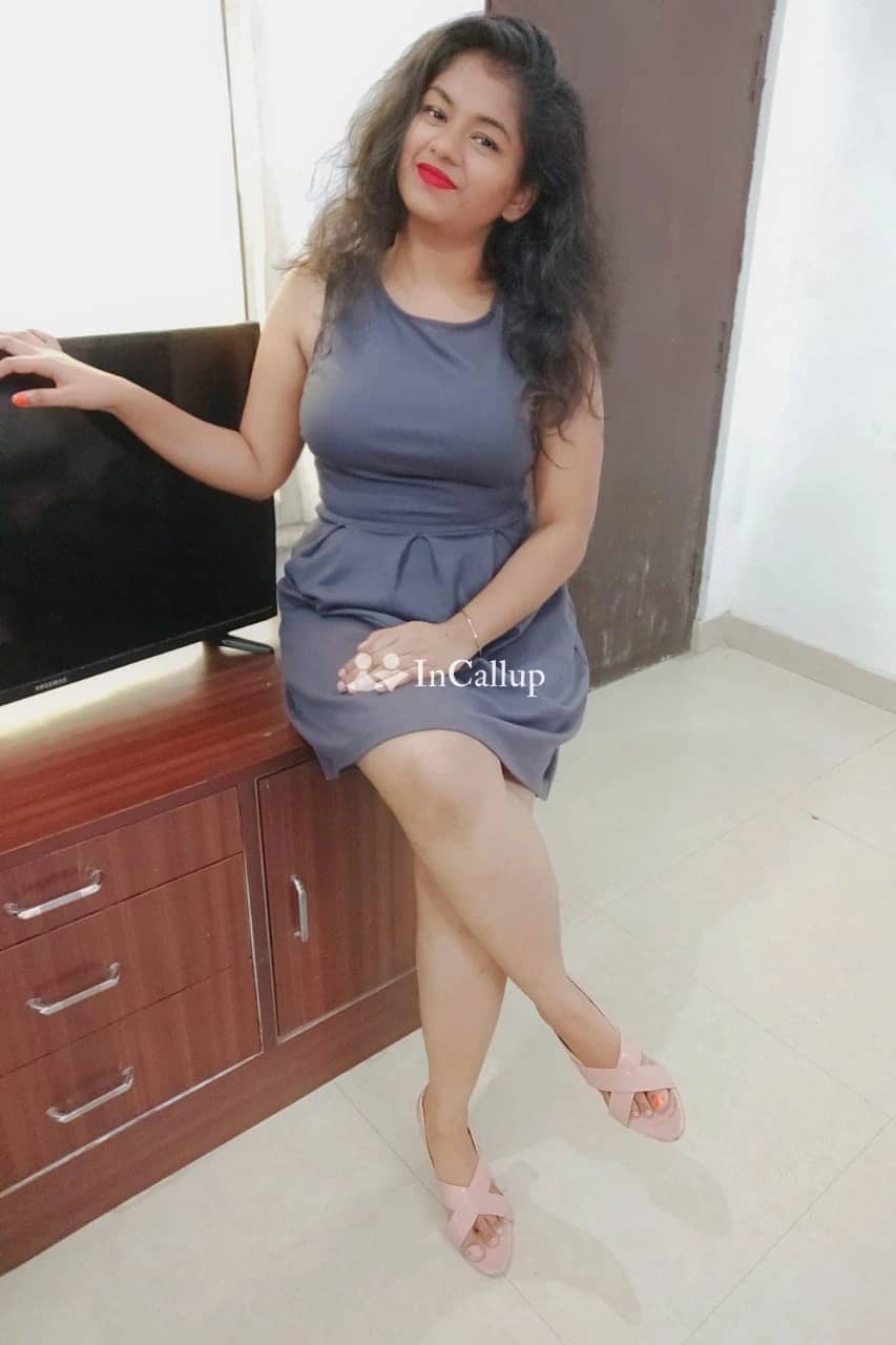 sensational siliguri call girl 20 with a curvy body ready to please your wildest fantasies and desires - Call Girls in Siliguri