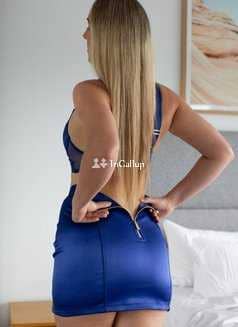 available for outcall meet call me a nineteen year old call girls available now trusted reliable service - Call Girls in Siliguri